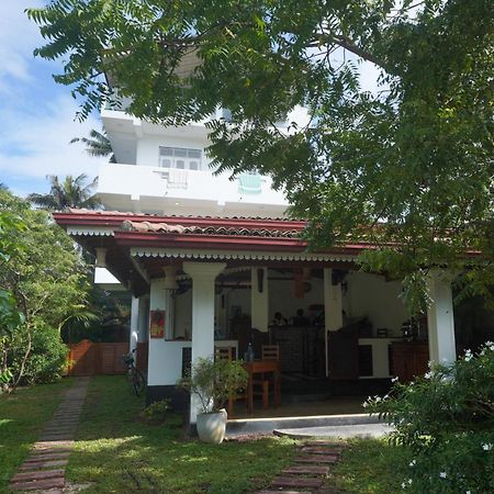 مبيت وإفطار ماتارا Casa Tharin Madiha المظهر الخارجي الصورة